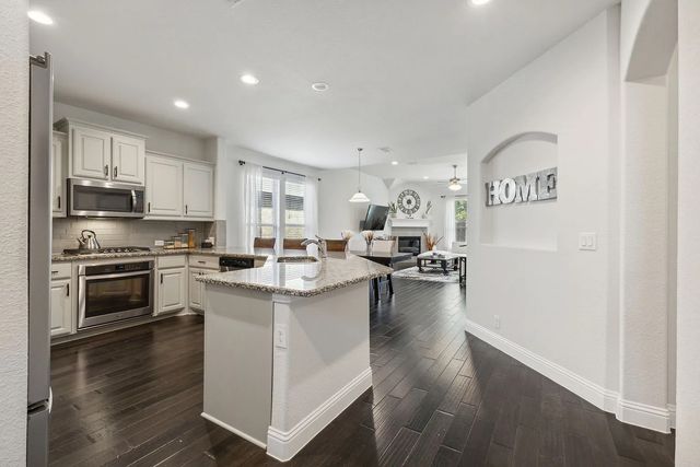 5601 Bottiglia Way, Mckinney, TX 75070