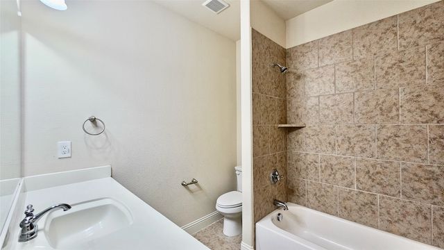2656 Nottingham Drive, Lewisville, TX 75067