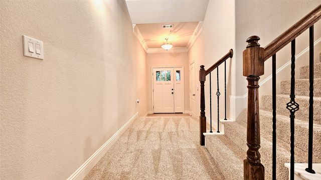 2656 Nottingham Drive, Lewisville, TX 75067