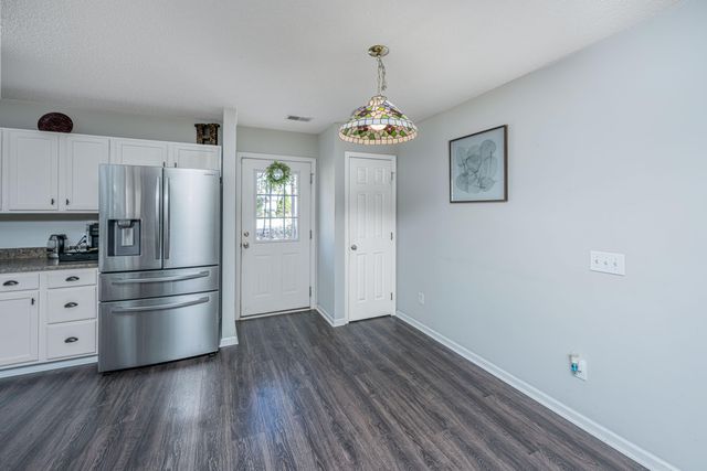 220 Wildberry Lane, Goose Creek, SC 29445