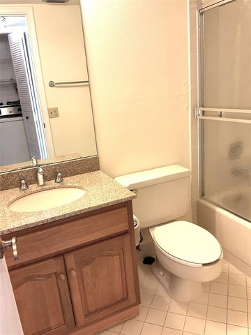 6322 PALMA DEL MAR BOULEVARD S G402, St Petersburg, FL 33715