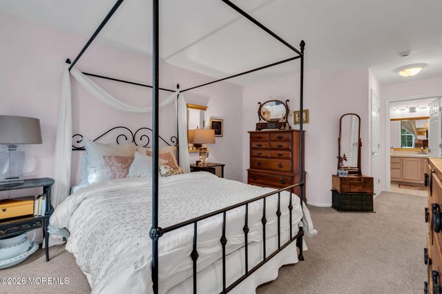 380 Deuce Drive, Wall, NJ 07719