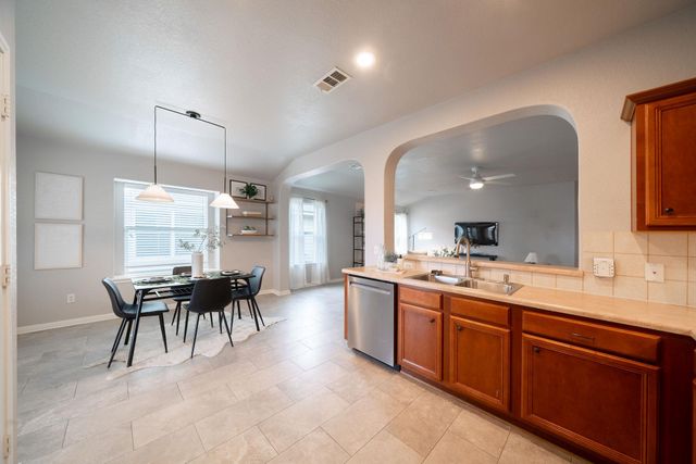 414 Brazoria TRL, San Marcos, TX 78666