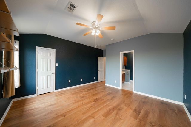 414 Brazoria TRL, San Marcos, TX 78666