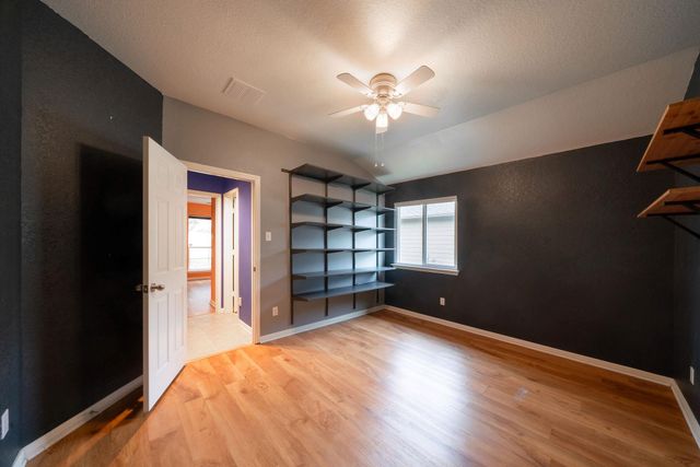 414 Brazoria TRL, San Marcos, TX 78666