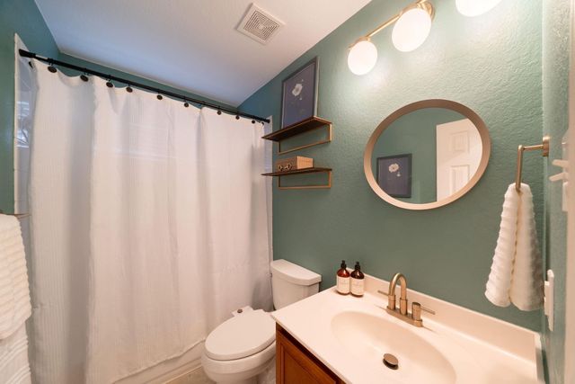 414 Brazoria TRL, San Marcos, TX 78666