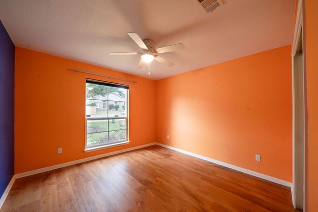 414 Brazoria TRL, San Marcos, TX 78666