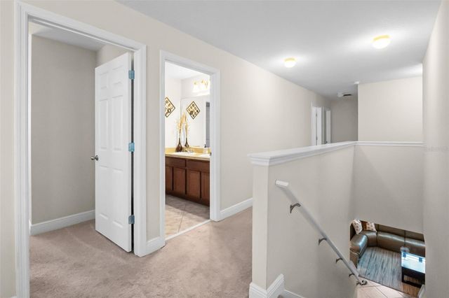 301 SPARROW HAWK DRIVE, Groveland, FL 34736