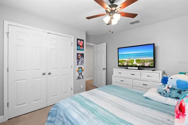 301 SPARROW HAWK DRIVE, Groveland, FL 34736