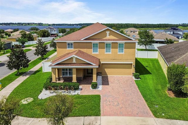 301 SPARROW HAWK DRIVE, Groveland, FL 34736