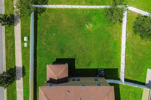 301 SPARROW HAWK DRIVE, Groveland, FL 34736