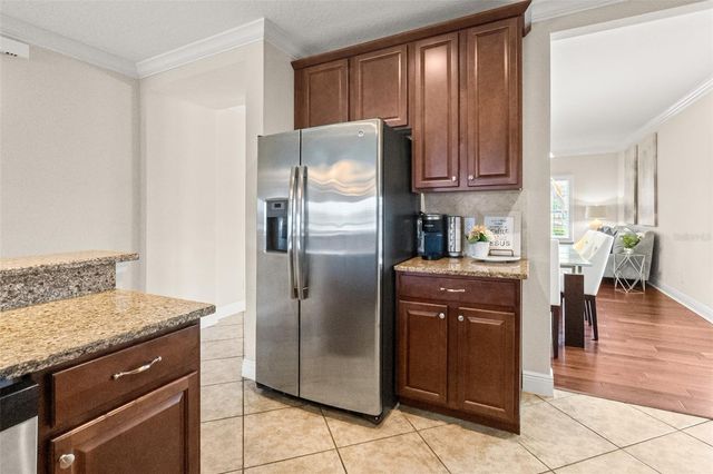 301 SPARROW HAWK DRIVE, Groveland, FL 34736