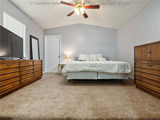111 Bryn Mawr Way, Culloden, WV 25510