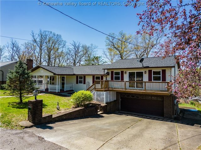 111 Bryn Mawr Way, Culloden, WV 25510