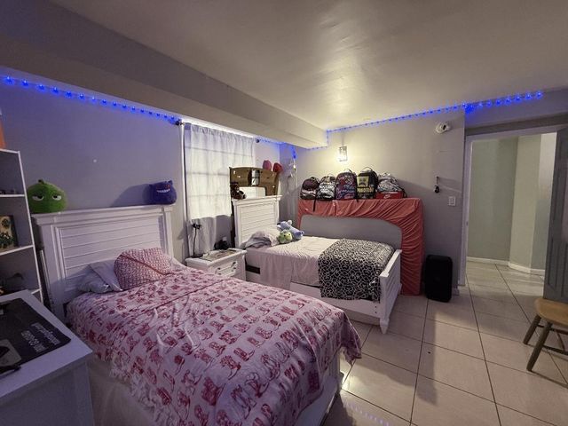 16450 NW 2nd Avenue 116, Miami, FL 33169