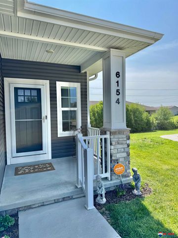 6154 S 87 Street, Lincoln, NE 68526