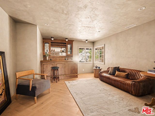 13108 Huston Street, Los Angeles, CA 91423