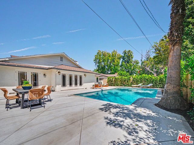 13108 Huston Street, Los Angeles, CA 91423
