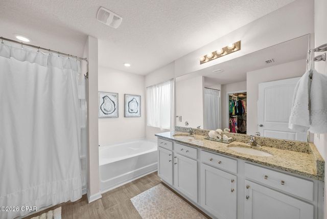 102 Spikes Circle, Southport, FL 32409