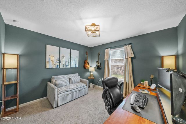 102 Spikes Circle, Southport, FL 32409