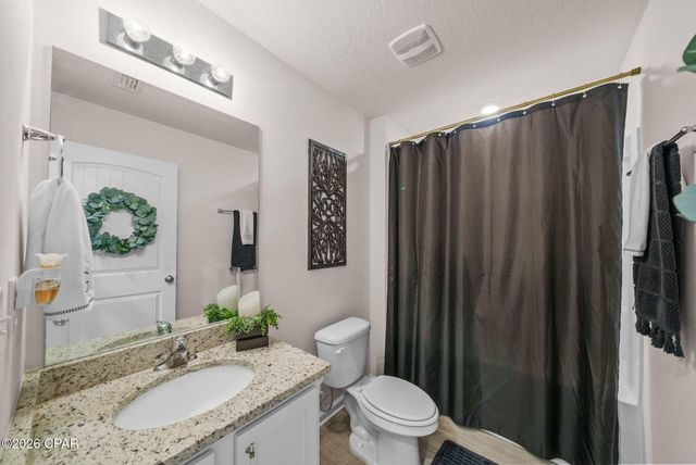 102 Spikes Circle, Southport, FL 32409