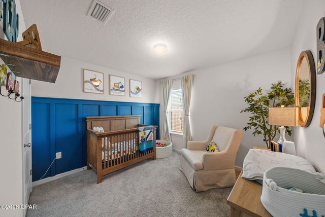 102 Spikes Circle, Southport, FL 32409