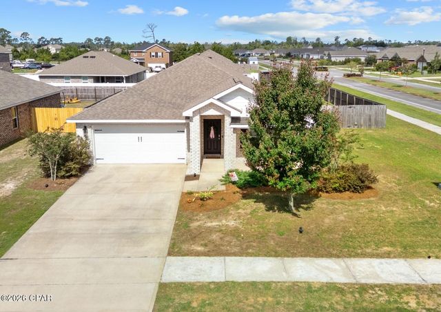 102 Spikes Circle, Southport, FL 32409