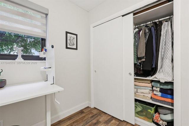 5301 Pierce St, Hollywood, FL 33021