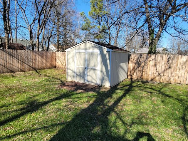 1517 Truman Avenue, Chattanooga, TN 37412