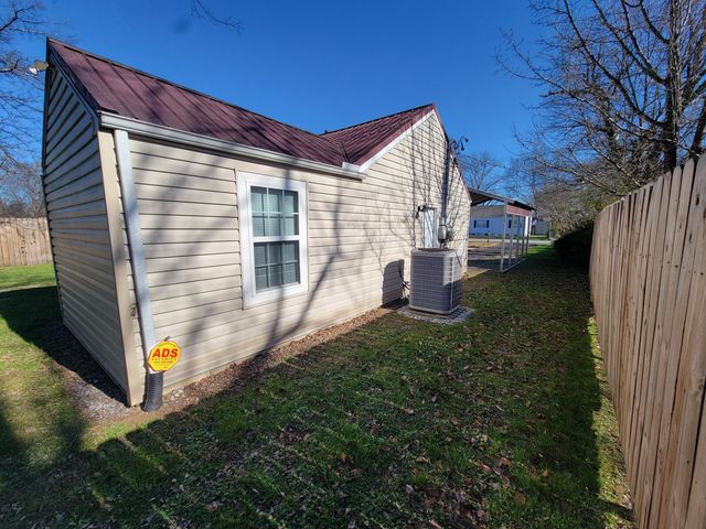 1517 Truman Avenue, Chattanooga, TN 37412