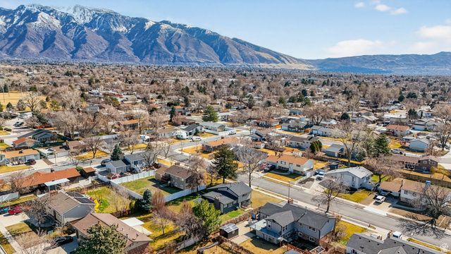 409 E 10185 S, Sandy, UT 84070