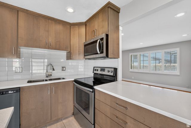 409 E 10185 S, Sandy, UT 84070