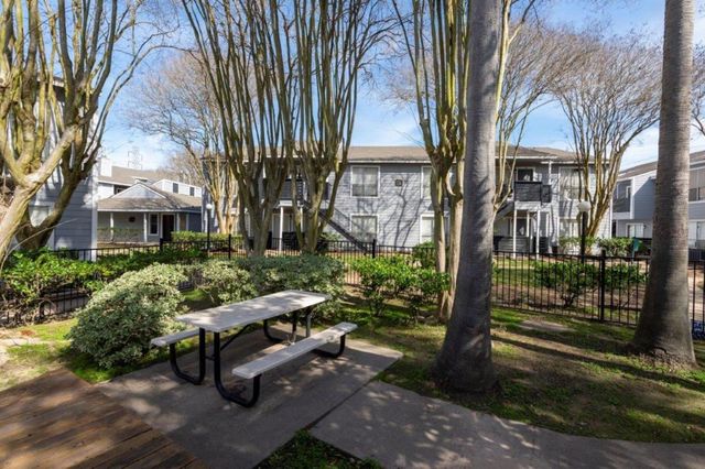 15603 Gulf Freeway 914, Houston, TX 77598