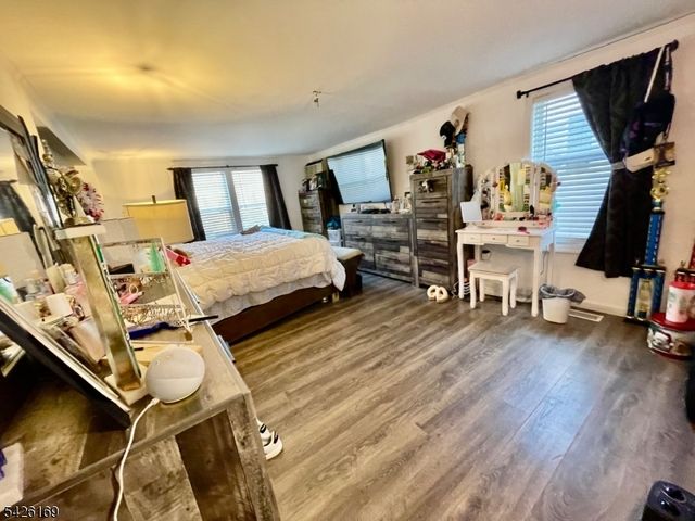 22 Ambassador Dr, Wayne Twp., NJ 07470