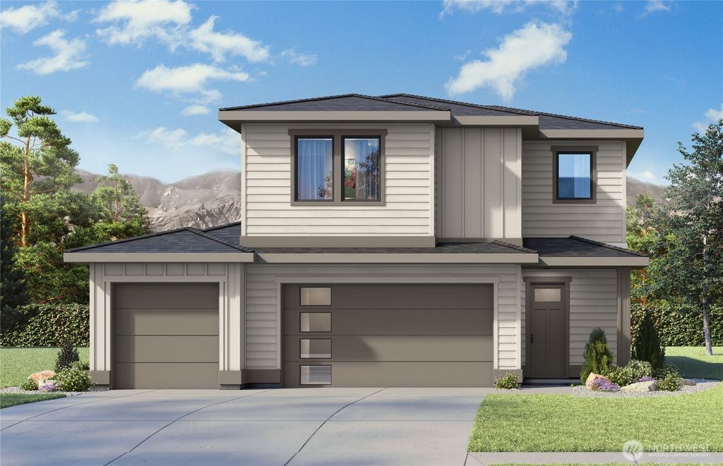 585 S Perry Avenue, East Wenatchee, WA 98802