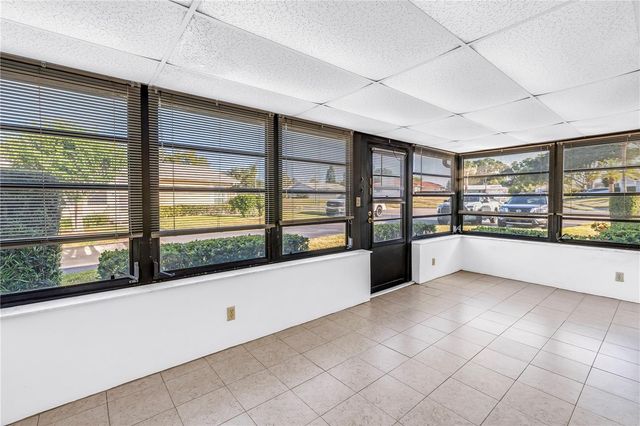 2740 HIGHLANDS BOULEVARD B, Palm Harbor, FL 34684