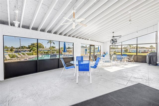 2740 HIGHLANDS BOULEVARD B, Palm Harbor, FL 34684