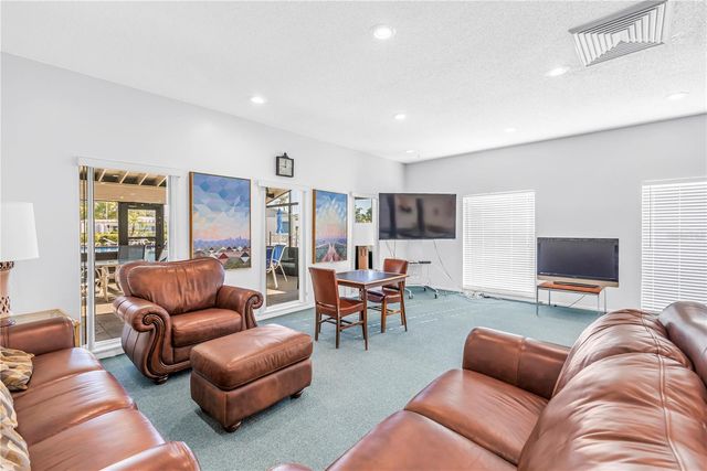 2740 HIGHLANDS BOULEVARD B, Palm Harbor, FL 34684