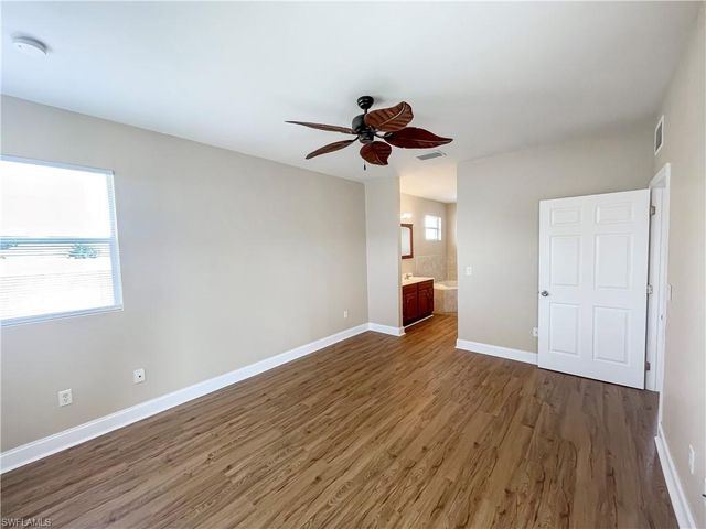 2105 NE 15th TER, Cape Coral, FL 33909