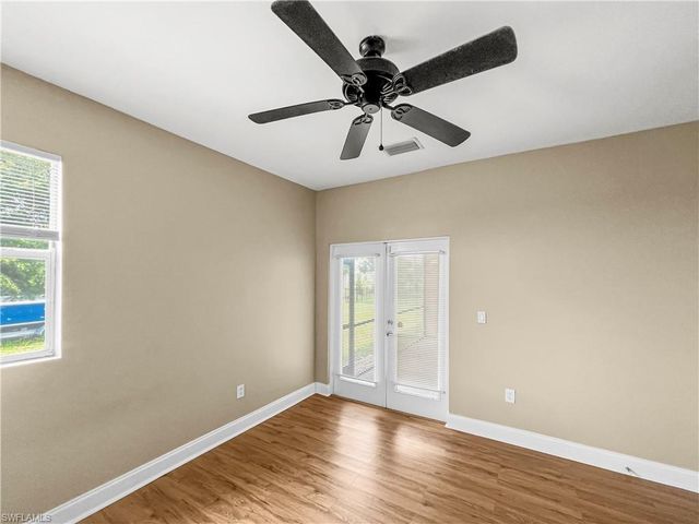 2105 NE 15th TER, Cape Coral, FL 33909
