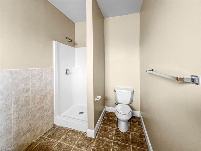 2105 NE 15th TER, Cape Coral, FL 33909