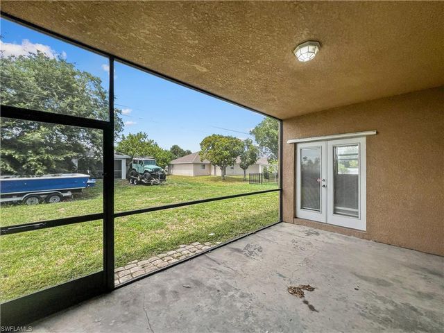 2105 NE 15th TER, Cape Coral, FL 33909