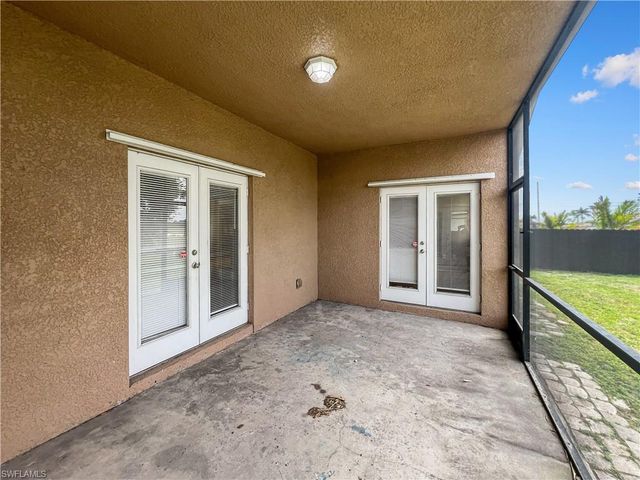2105 NE 15th TER, Cape Coral, FL 33909