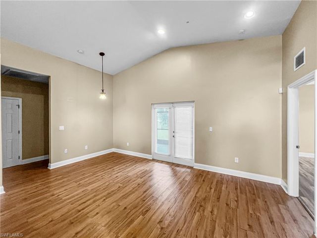 2105 NE 15th TER, Cape Coral, FL 33909