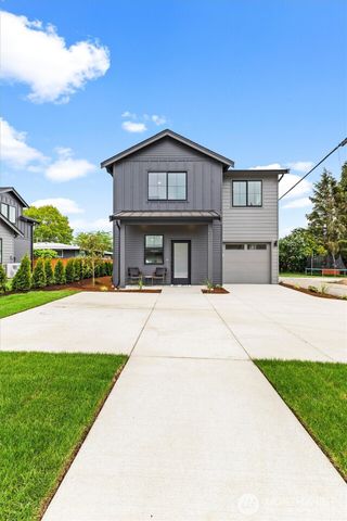 303 S 17th Street, Lynden, WA 98264