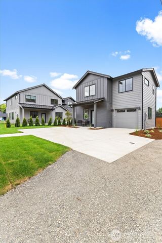 303 S 17th Street, Lynden, WA 98264