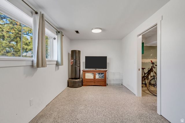 7211 S CYPRESS WAY, Cottonwood Heights, UT 84121