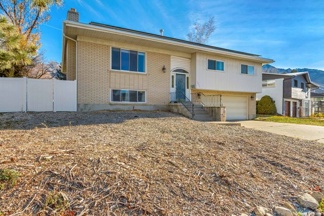7211 S CYPRESS WAY, Cottonwood Heights, UT 84121