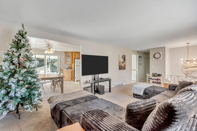 7211 S CYPRESS WAY, Cottonwood Heights, UT 84121