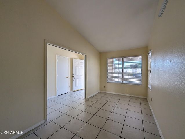 11941 N 69TH Avenue, Peoria, AZ 85345